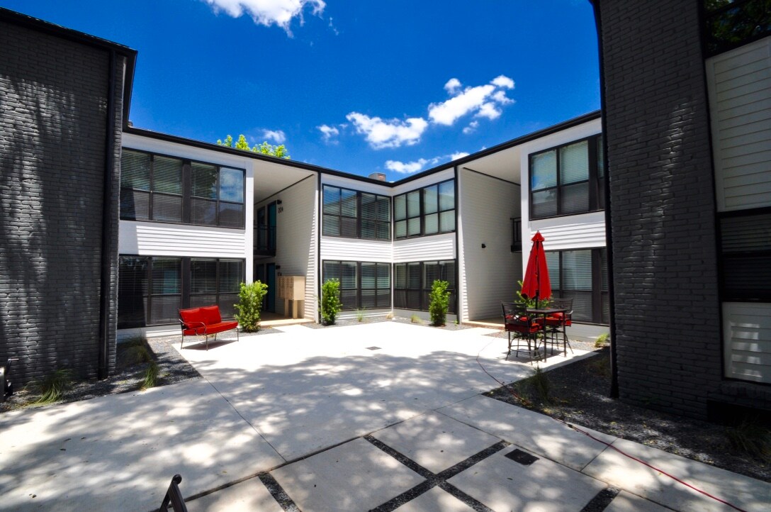 2806 Reagan St, Dallas, TX for sale Building Photo- Image 1 of 1