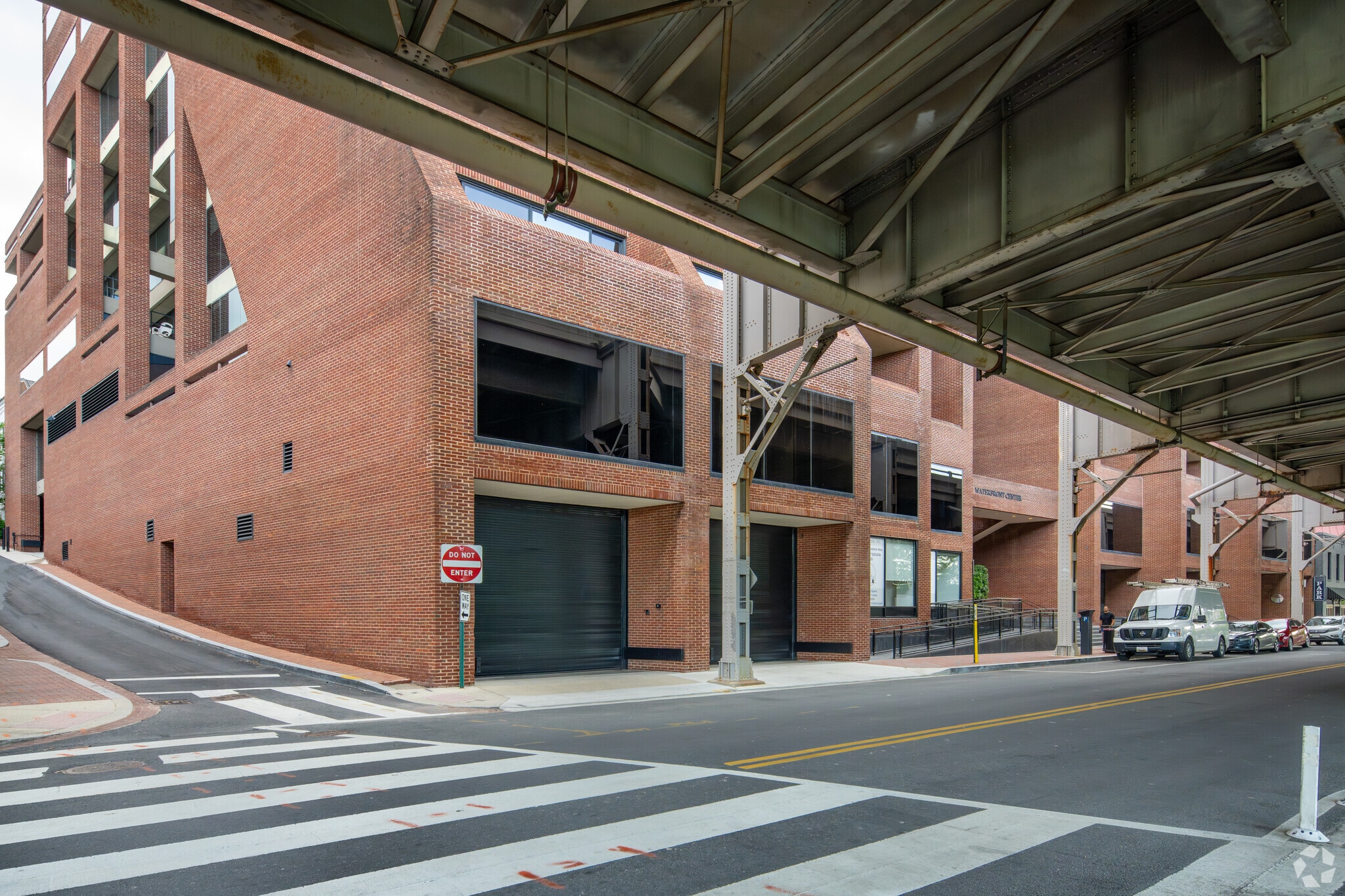 1010 Wisconsin Ave NW, Washington, DC for lease Building Photo- Image 1 of 17