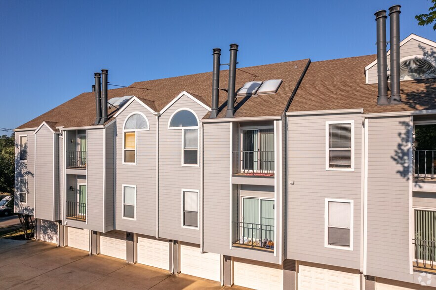 4104 Cole Ave, Dallas, TX 75204