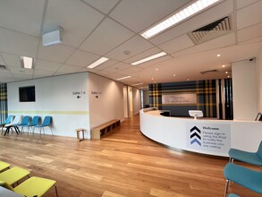 834 Pittwater Rd, Dee Why for lease Interior Photo- Image 2 of 6