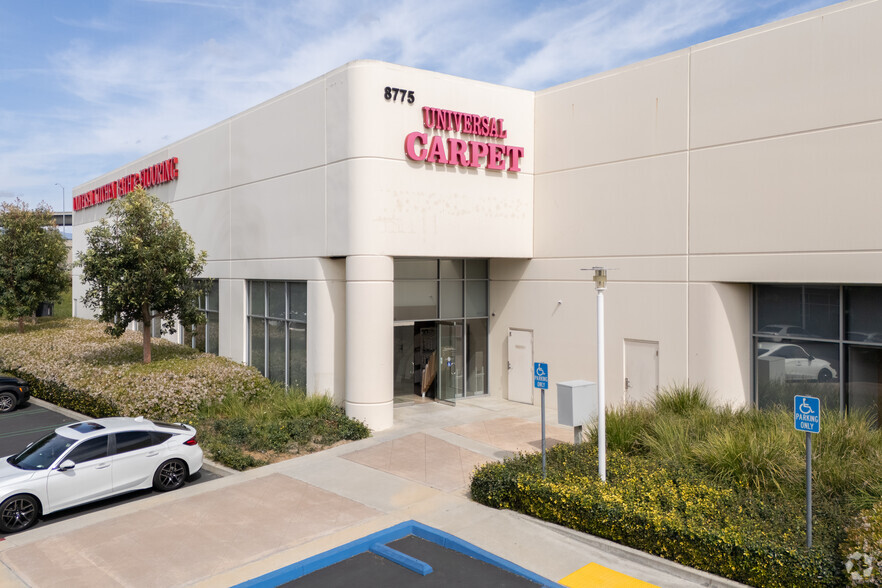 8775-8785 Research Dr, Irvine, CA for lease - Building Photo - Image 3 of 7