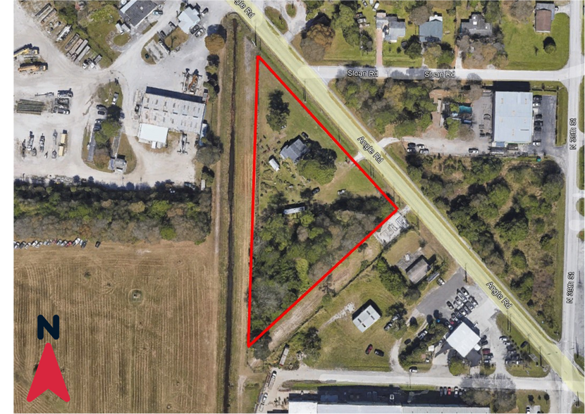 713 Angle Rd, Fort Pierce, FL for sale - Primary Photo - Image 1 of 1