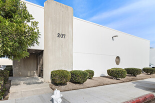 207 E Alton Ave, Santa Ana CA - Warehouse