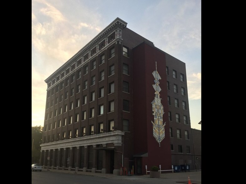 5 N Federal Ave Mason City Ia 50401 City Center Kent Apartments Loopnet Com