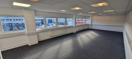 Brunel Rd, Totton for lease Interior Photo- Image 2 of 2