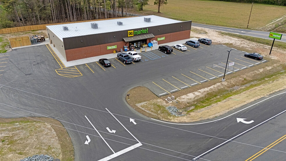 12606 Garland Hwy, Garland, NC for sale - Building Photo - Image 2 of 6