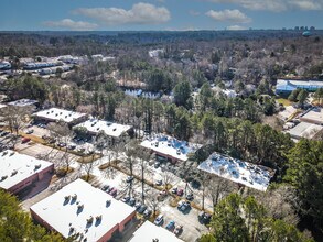 8215 Roswell Rd, Atlanta, GA - aerial  map view