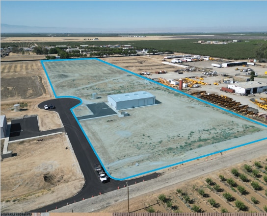 30732 San Diego st, Shafter, CA for lease - Building Photo - Image 2 of 4
