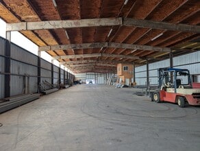 7800 N Hwy 6, Waco, TX for lease Interior Photo- Image 2 of 4