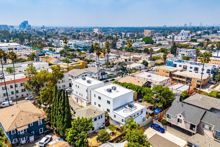 4513 Rosewood Ave, Los Angeles, CA for sale - Building Photo - Image 3 of 16