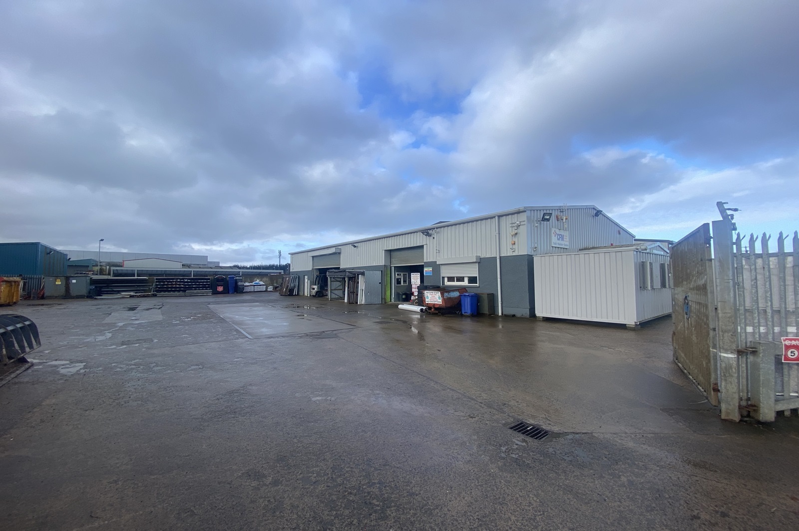 2A Michelin Rd, Newtownabbey for lease Primary Photo- Image 1 of 2