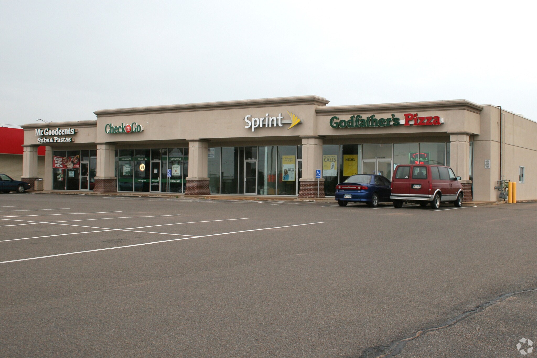 320 N Rock Rd, Derby, KS for sale Primary Photo- Image 1 of 1