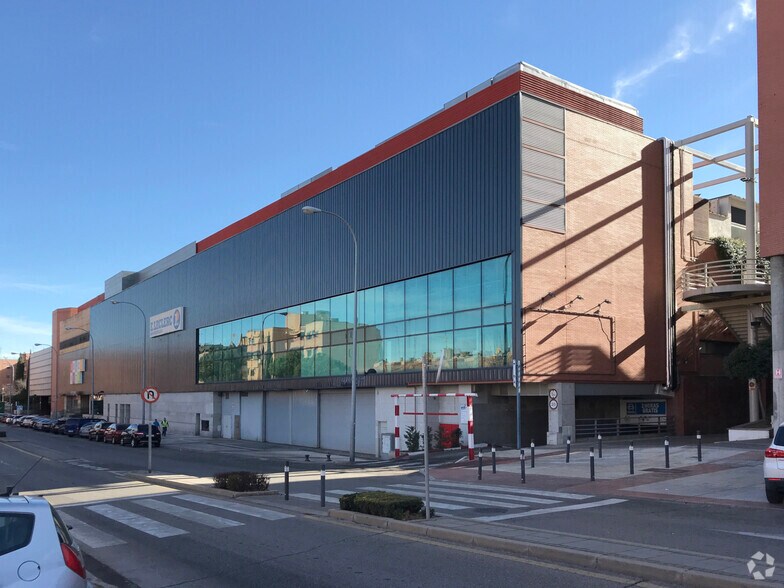Retail in Alcobendas, Madrid for sale - Building Photo - Image 2 of 3