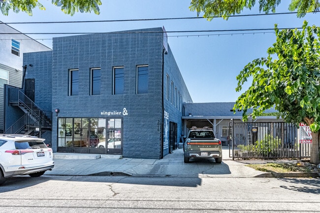 More details for 3014-3018 N Coolidge Ave, Los Angeles, CA - Industrial for Auction