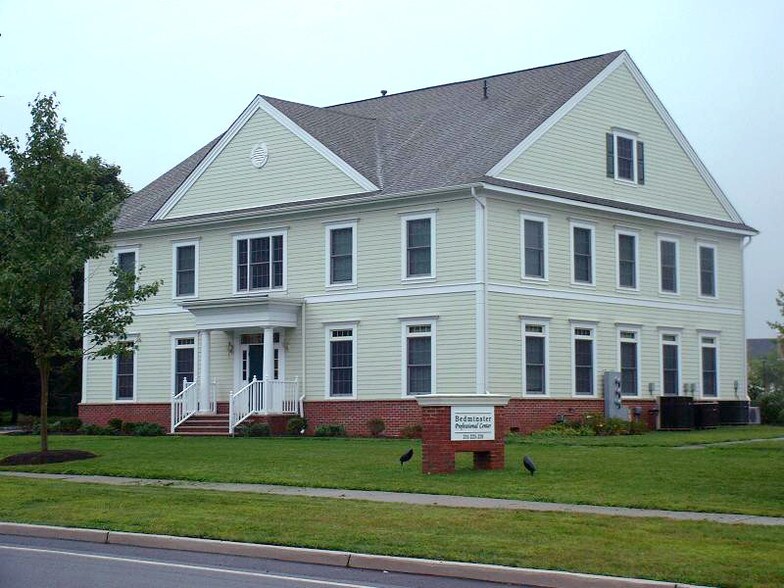 211 Somerville Rd, Bedminster, NJ for sale - Primary Photo - Image 3 of 15