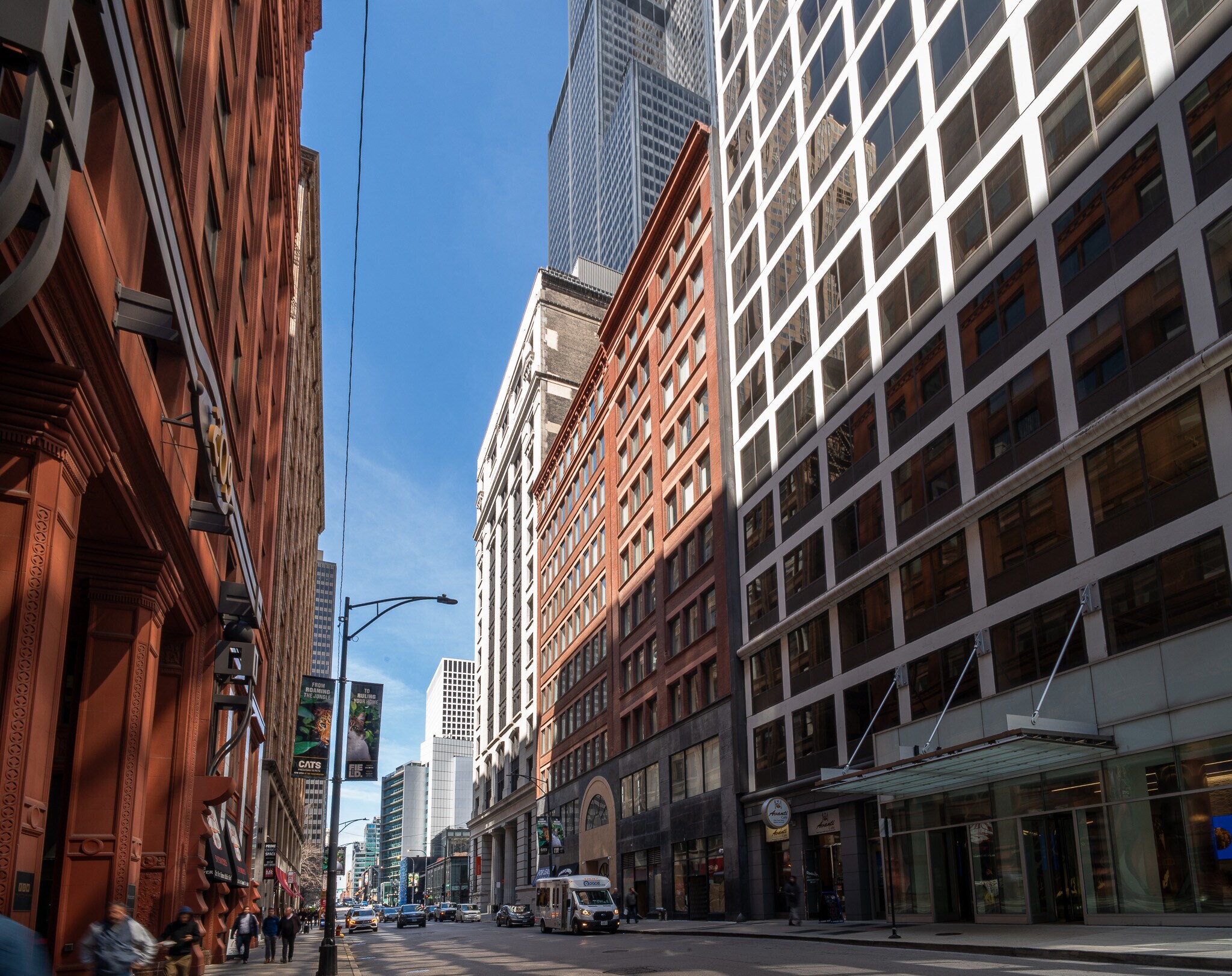 216 W Jackson Blvd, Chicago, IL for lease Building Photo- Image 1 of 2