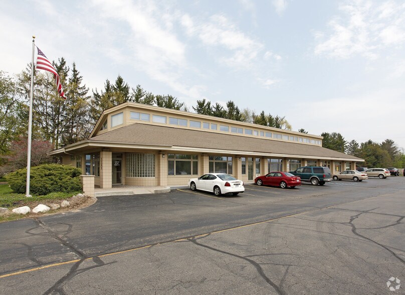 2209 Euler Rd, Brighton, MI for sale - Primary Photo - Image 1 of 1