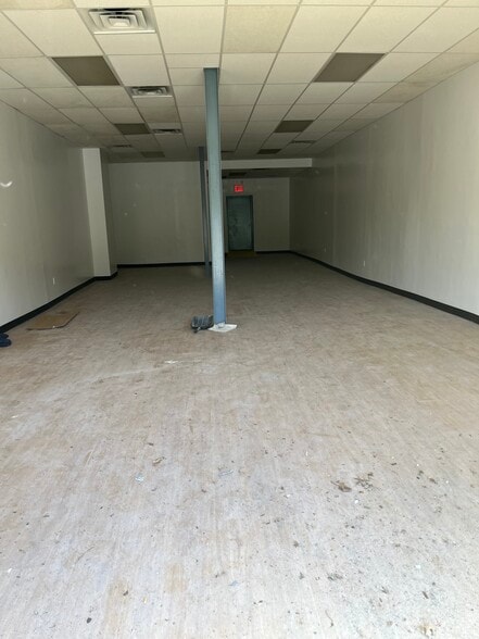 891-899 Clinton Ave, Irvington, NJ for lease - Building Photo - Image 3 of 5
