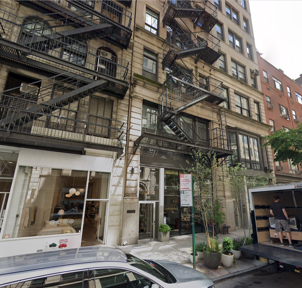 56 E 11th St, New York, NY for lease - Building Photo - Image 1 of 7