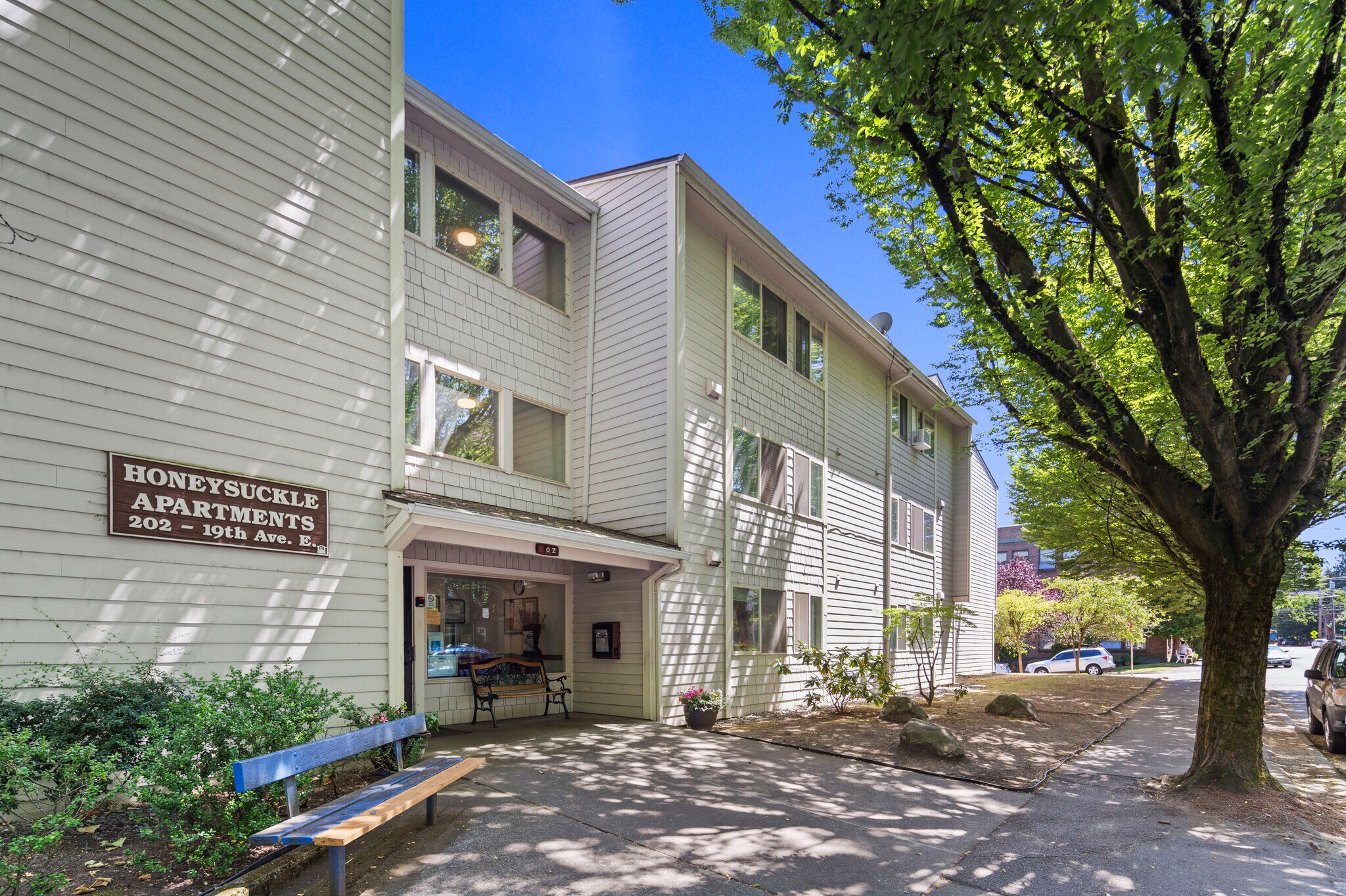 202 19th Ave E, Seattle, WA for sale Building Photo- Image 1 of 1