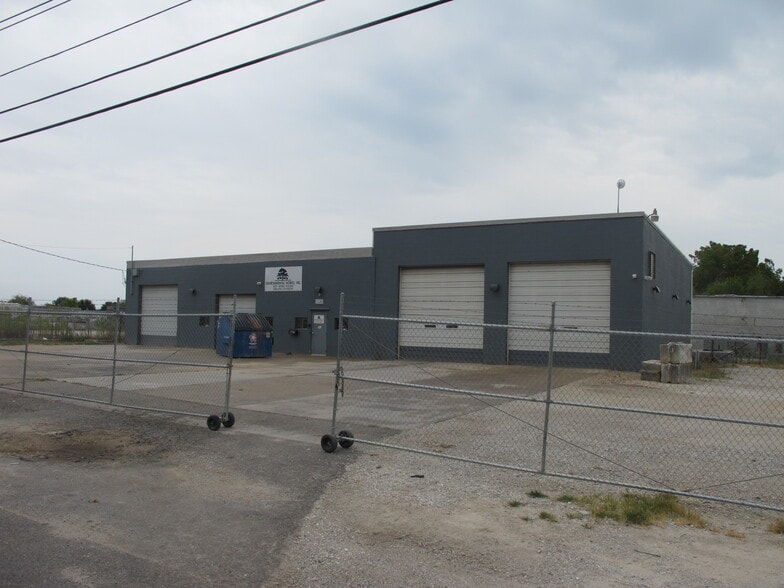 1530 E Atlantic St, Springfield, MO for sale - Building Photo - Image 3 of 12