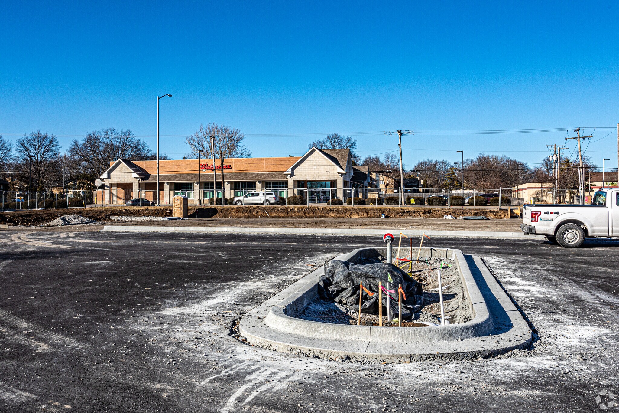 9500 Mission Rd, Overland Park, KS for sale Building Photo- Image 1 of 1