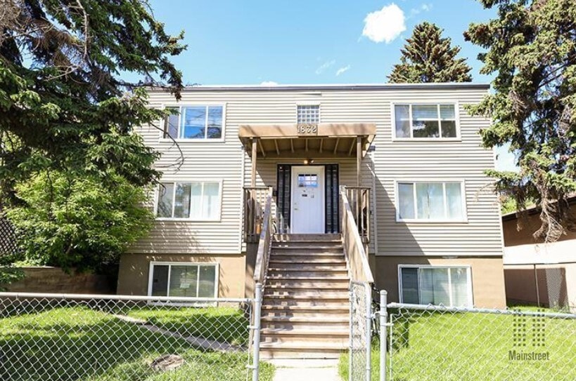 1832 27th Ave SW, Calgary, AB for sale Primary Photo- Image 1 of 1