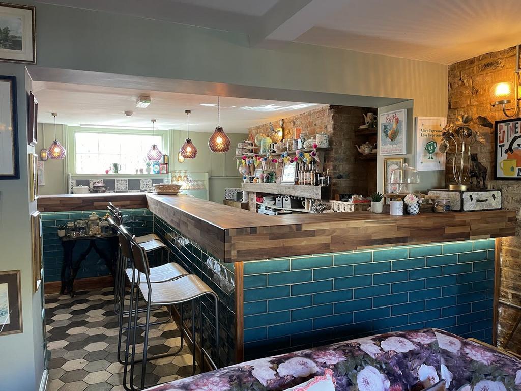 94 Eastgate St, Gloucester for lease Building Photo- Image 1 of 9