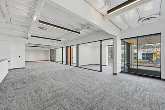 11555 Sorrento Valley Rd, San Diego, CA for lease Interior Photo- Image 2 of 11