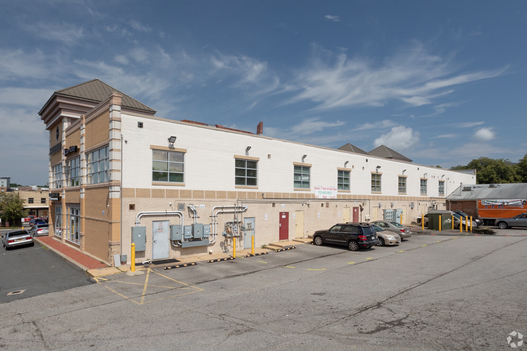 101133 E Annandale Rd, Falls Church, VA 22046 Office space at