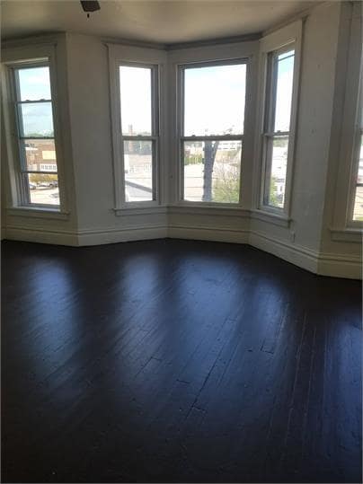 211 E Stephenson St, Freeport, IL for sale - Building Photo - Image 2 of 25