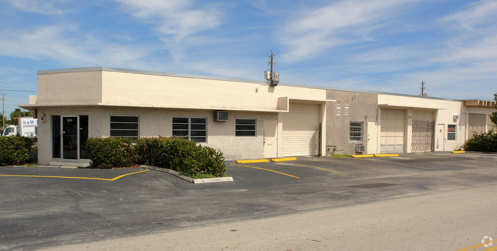 2800 NE 4th Ave, Pompano Beach, FL for lease - Building Photo - Image 3 of 3