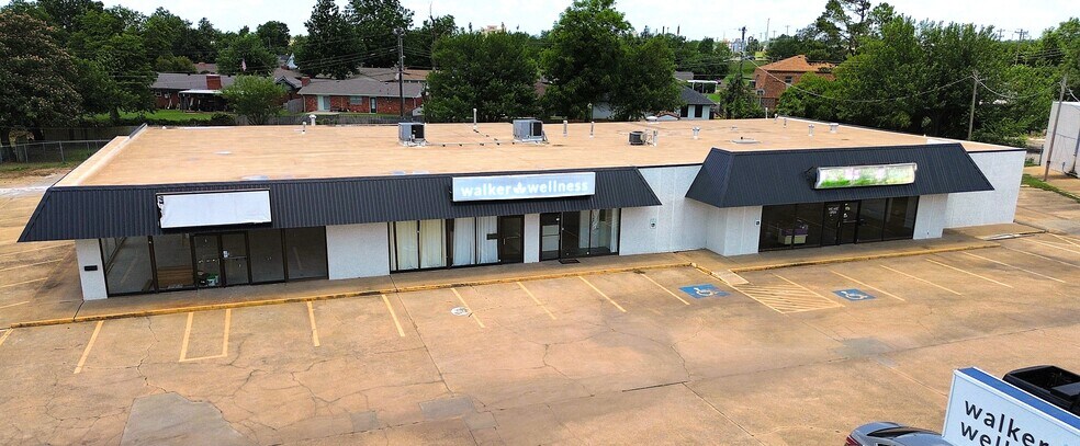 1219-1223 N Broadway Ave, Moore, OK for lease - Building Photo - Image 1 of 7