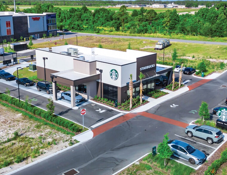 1928 Alafaya Trail, Orlando, FL for sale - Building Photo - Image 2 of 6