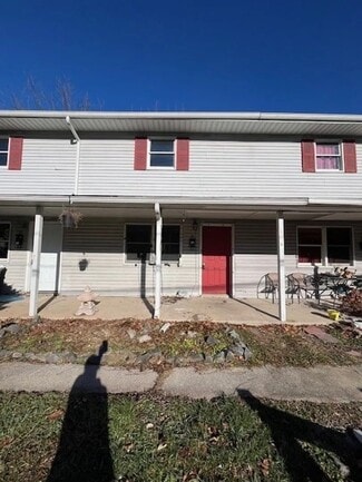 More details for 2-14 W Laurel St, Tremont, PA - Multifamily for Sale