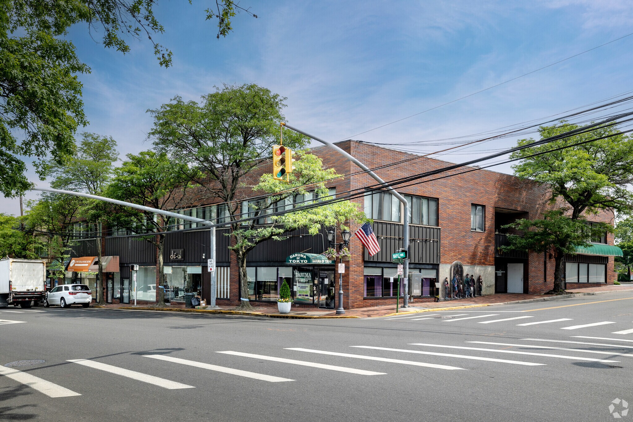113-117 Middle Neck Rd, Great Neck, NY for sale Primary Photo- Image 1 of 1