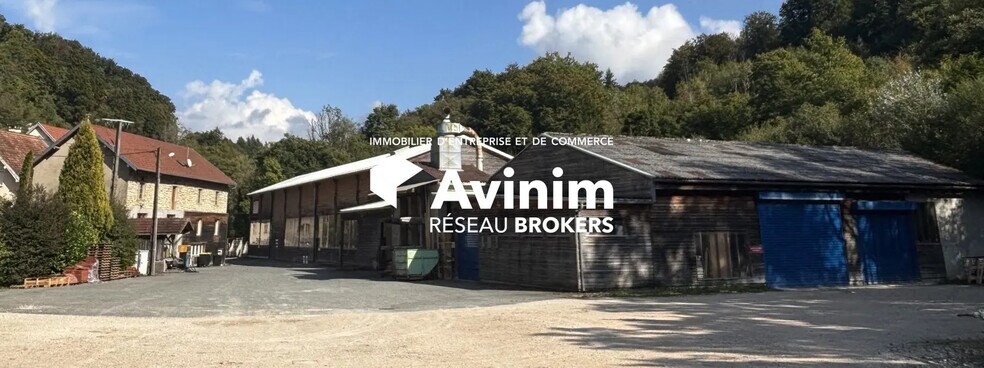 Flex in Pont-de-Roide-Vermondans for lease - Building Photo - Image 2 of 9