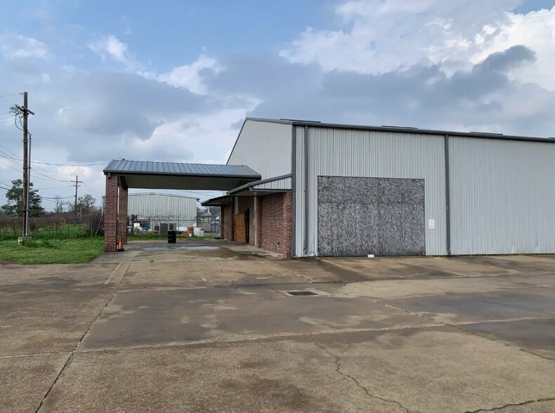 2030 N Mall Dr, Alexandria, LA for sale - Building Photo - Image 2 of 9