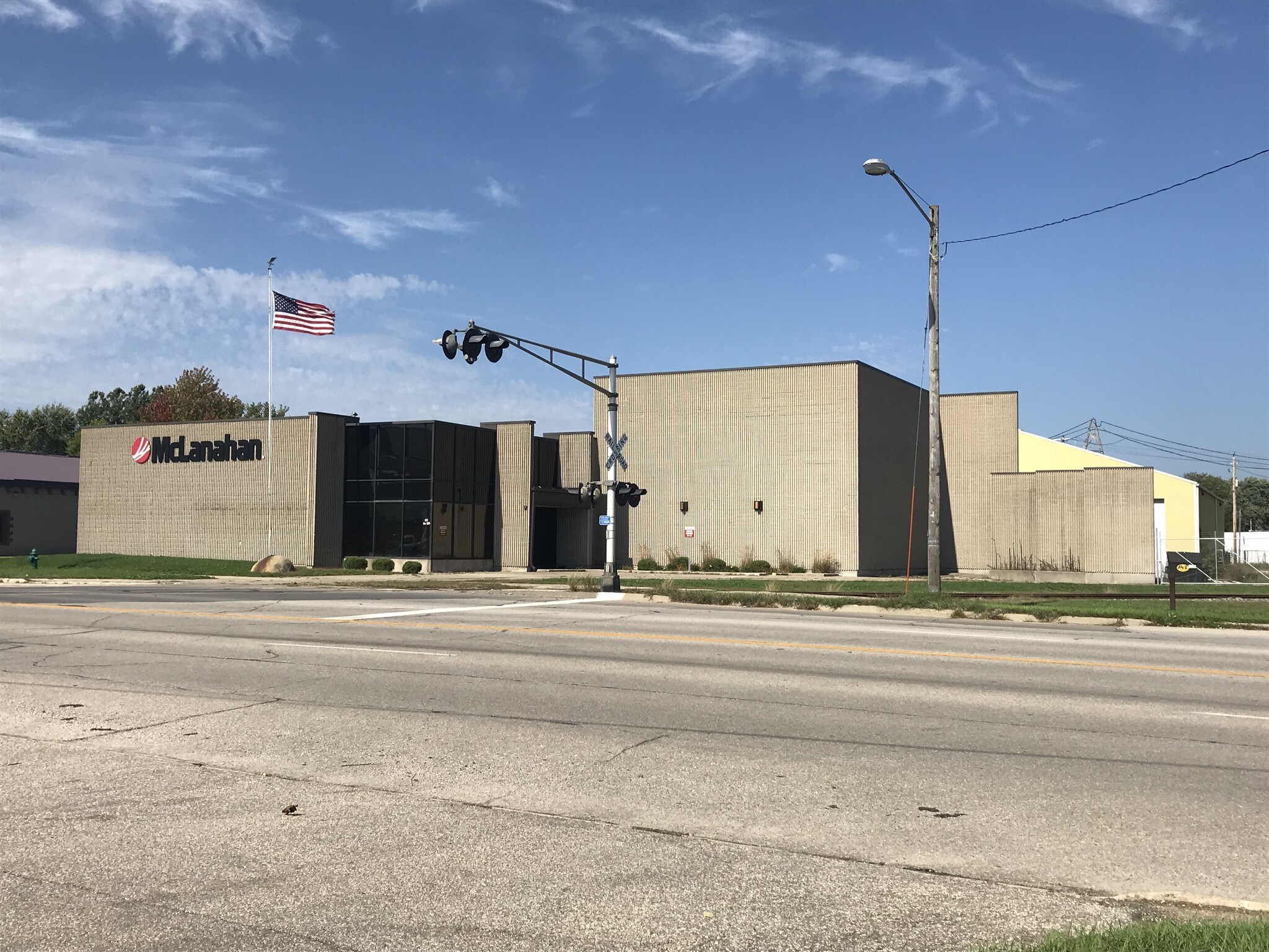 800 1st Ave NW, Cedar Rapids, IA for sale Primary Photo- Image 1 of 1