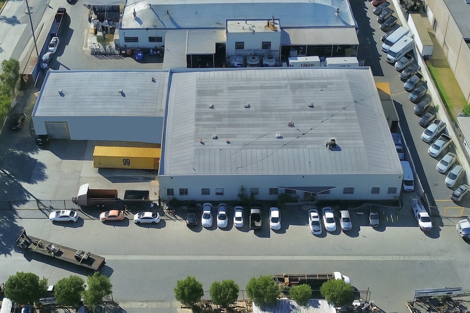 7711 S Paramount Blvd, Pico Rivera, CA for sale Building Photo- Image 1 of 4