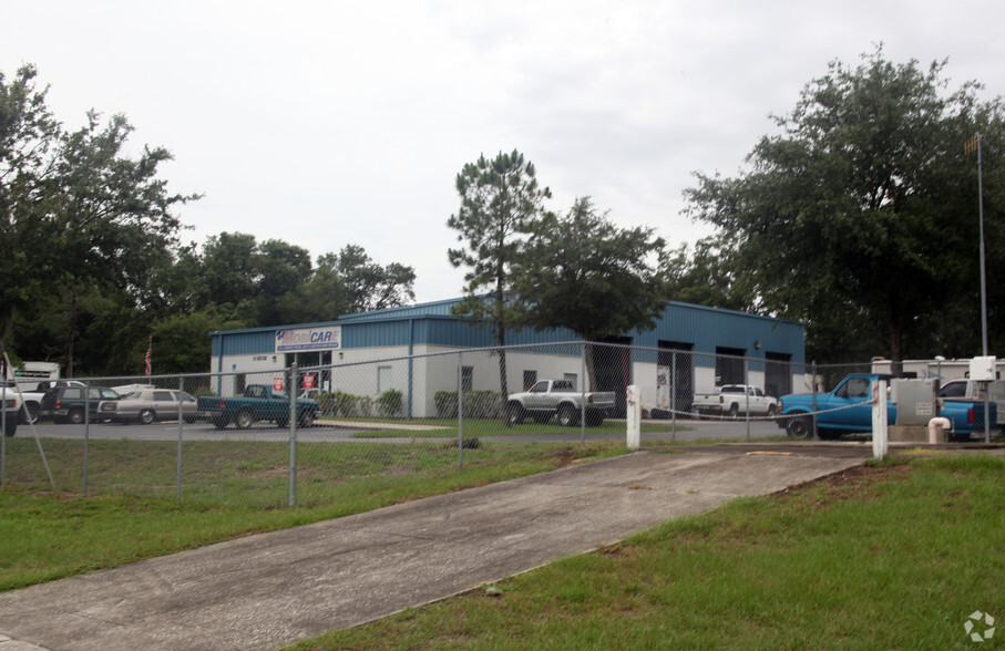 5872 Orient Rd, Tampa, FL for lease - Building Photo - Image 3 of 4