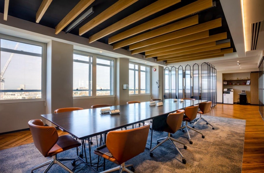 33 Cavendish Sq, London for lease - Interior Photo - Image 3 of 10