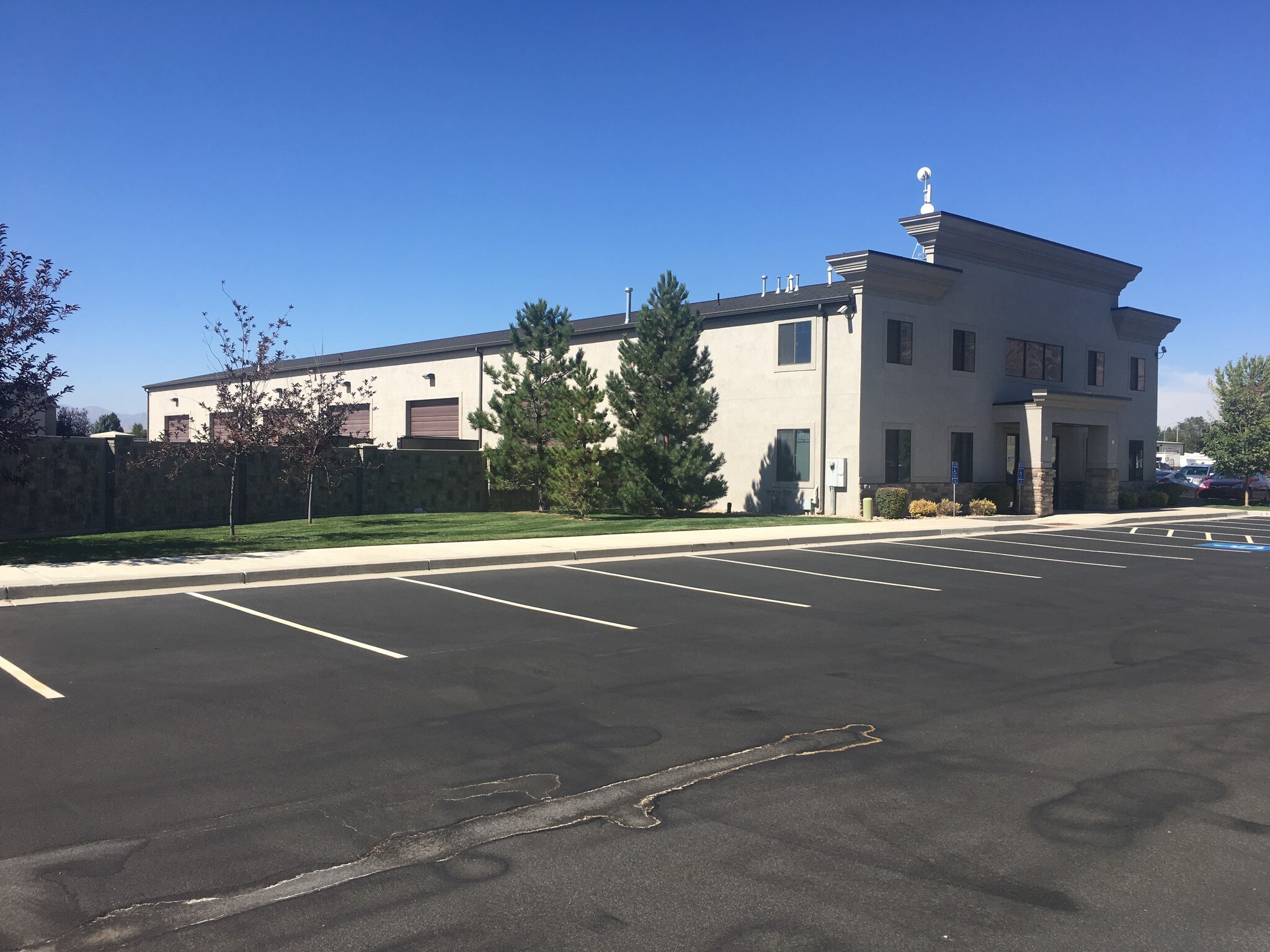 637 W State Rd, Pleasant Grove, UT for sale Building Photo- Image 1 of 1