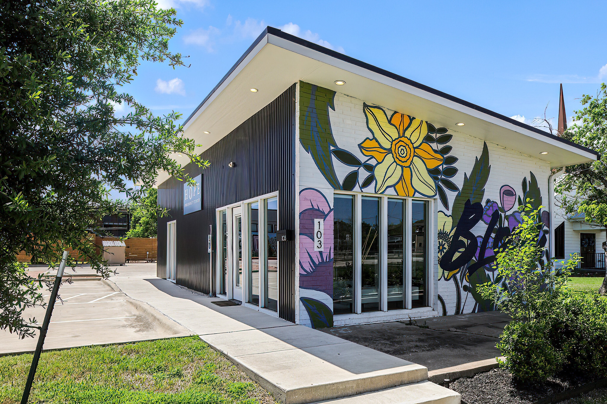 103 W 32nd St, Bryan, TX for sale Building Photo- Image 1 of 15