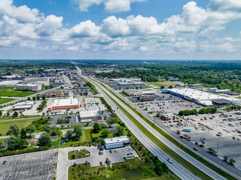 3700 Blk N Morrison Rd, Muncie, IN for sale - Aerial - Image 1 of 21