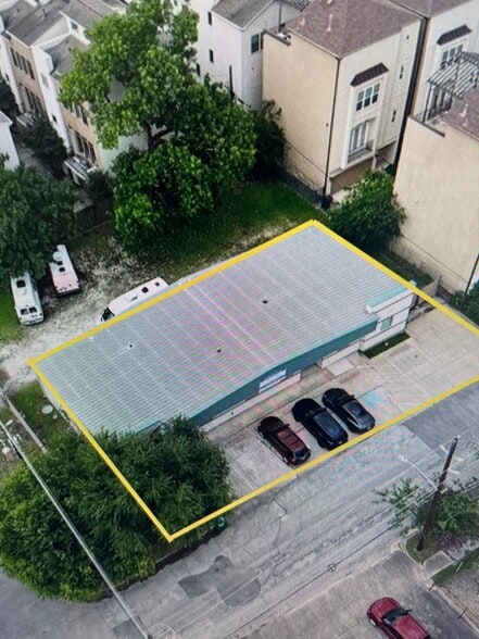 114 W Drew St, Houston, TX for sale - Building Photo - Image 1 of 16