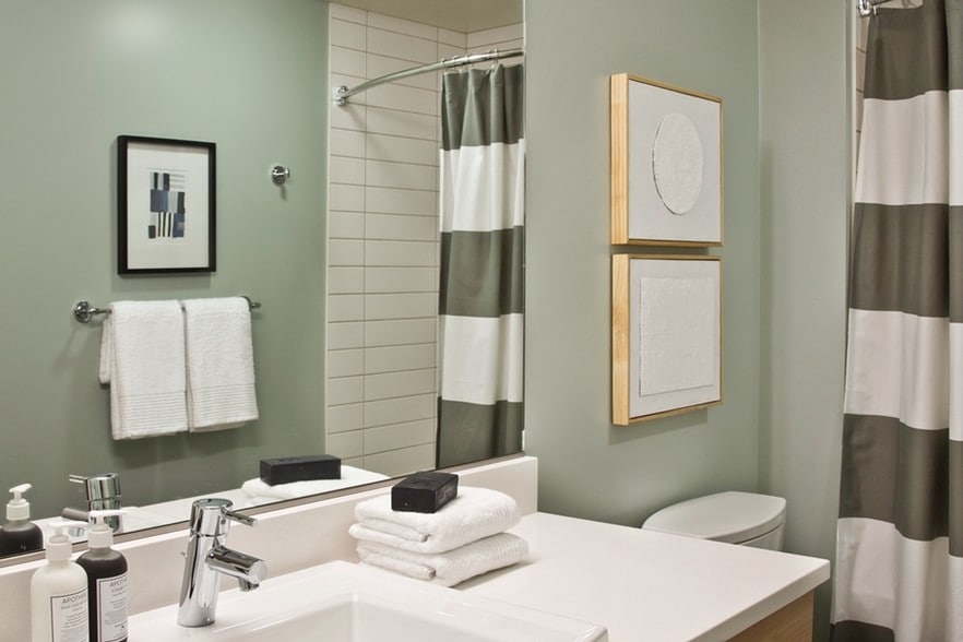 121 S King St, Seattle, WA for lease - Interior Photo - Image 2 of 36