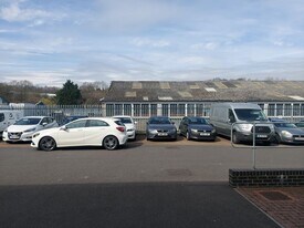 Unit 3, Lamberts Park, 3 Lamberts Road, Tunbridge Wells KEN - Warehouse