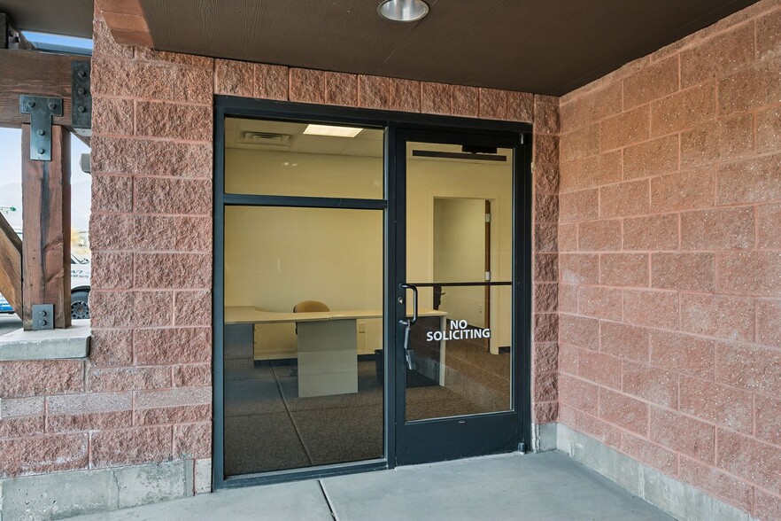 255 W 2675 N, Layton, UT for lease - Building Photo - Image 3 of 21
