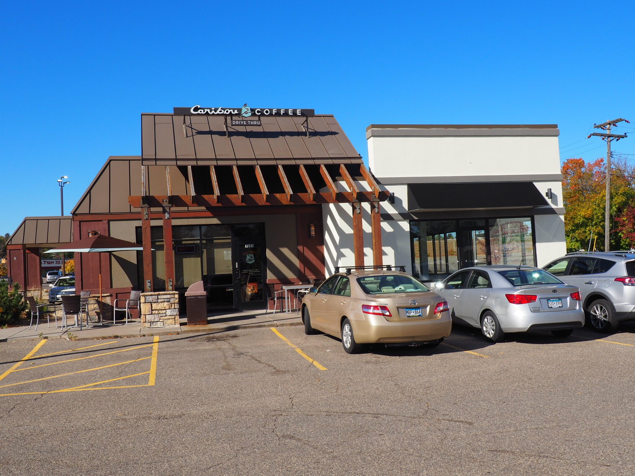 1201 Robert St S, West Saint Paul, MN 55118 Signal Hills Shopping